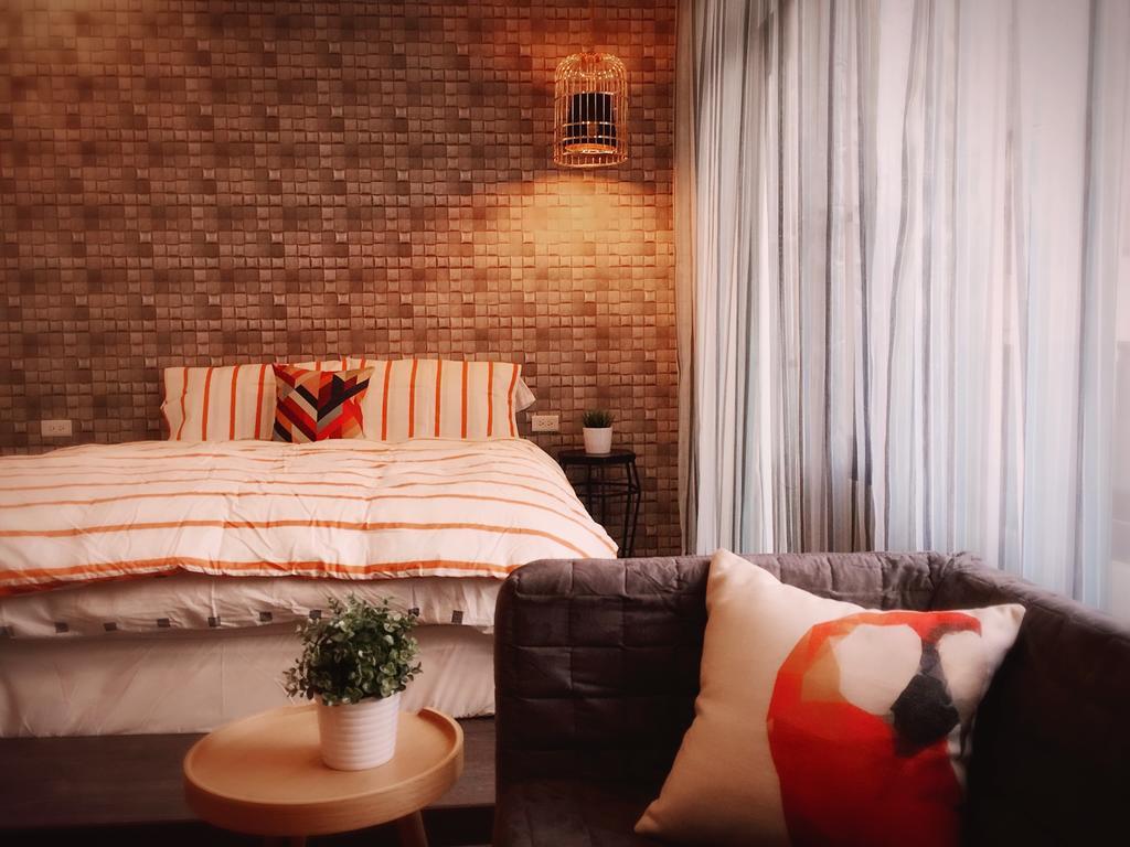 Ho.Me-Easyhouse Hotell Tainan Exteriör bild