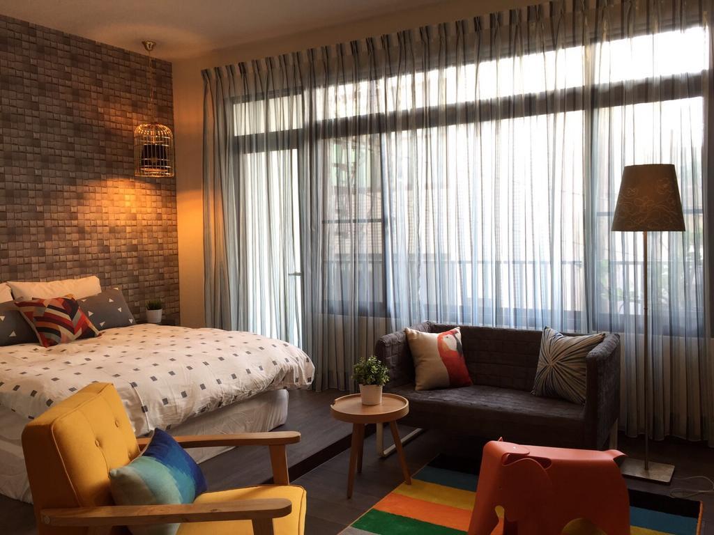 Ho.Me-Easyhouse Hotell Tainan Exteriör bild