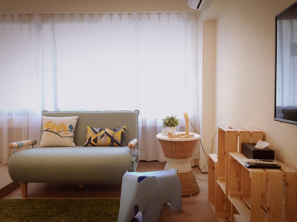 Ho.Me-Easyhouse Hotell Tainan Exteriör bild